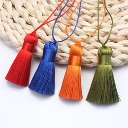 Keychains 10pcs 5cm Polyester Silk Fringe Fringe Tassels Trim Fring pour les rideaux de couture accessoires