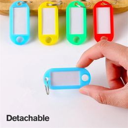 Sleutelhangers 10PCS Kleurrijke Plastic Sleutelhanger Key Tags ID Label Genummerd Naam Adres Met Split Ring Voor Bagage Kettingen Ringen