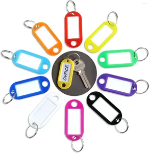 Porte-clés 10pcs / lot Étiquettes de clé en plastique dur avec fenêtre d'étiquette d'anneau fendu pour le kit de chaîne de bricolage Numéroté Nom Bagages Bagages