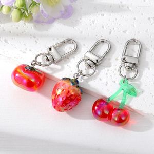 Keychains 1pc aardbei Kersenfruit Keychain Keyring voor vrouwen gesimuleerde Bling Color Persimmon Bag Auto Key Holder Airpods Box Sieraden