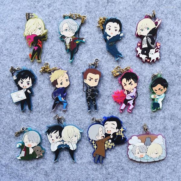 Llaveros 1 unids Anime Llavero Yuri en Victor Nikiforov Katsuki JJ Otabek Todos los miembros Gesto divertido Llavero de goma Colgante de teléfono