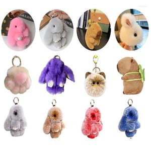 Keychains 1pcs mignon pelucheux fourrure Pompon Keychain Car Key Chain Bijoux Cadeaux Trinket Women Claw Tag For Girls Sac