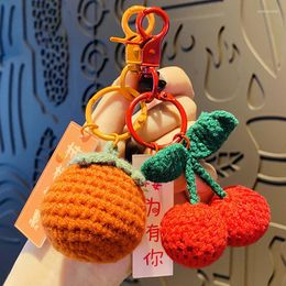 Llaveros 1 unids llavero felpa crocheting cosas buenas suceden colgante tejido a mano lana caqui bolsa de cacahuete pequeños accesorios