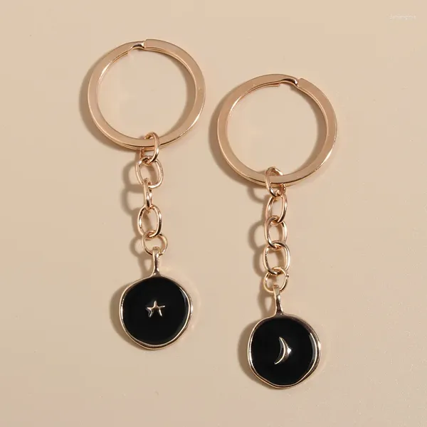 Keychains 1set (2pcs) lindo esmalte luna luna estrella llave cadena redonda para mujeres pareja amantes dy regalos de joyas hechas a mano