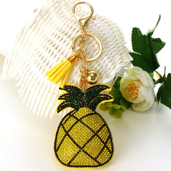 Llaveros 2023, accesorios de llavero de moda, anillo de borla, colgante de fruta de piña de cuero PU, soporte para llavero de coche, dijes para bolso de joyería