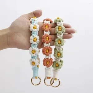 Keychains 2024 patrimoine culturel intangible artisanat tissage de la chaîne de clés bohème chrysanthemum bracelet de bracelet de bracelet