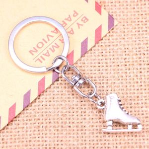 Porte-clés 20pcs mode porte-clés 21x18x6mm bottes de ski pendentifs bricolage hommes bijoux voiture porte-clés porte-anneau souvenir pour cadeau