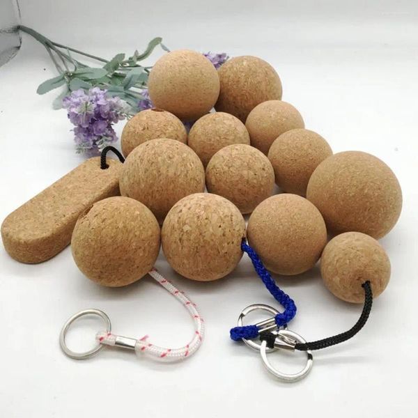 Porte-clés 2pcs Cork Ball Bouée flottante Porte-clés Pendentifs d'aviron décoratifs pour femmes hommes Anneaux en bois spéciaux