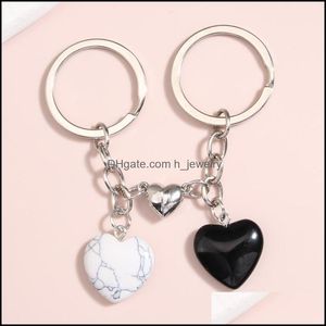 Porte-clés 2Pcs / Set Amant Porte-clés Conception Cristal Naturel Quartz Pierre Coeur Porte-clés Bouton Magnétique Chaînes Pour Couple Ami Cadeaux D Dhtbp