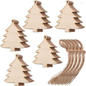Keychains 30 stks houten kerstboomuitsnijdingen verfraaiingen hangende ornamenten met touwen voor decoratie bruiloft diy ambacht