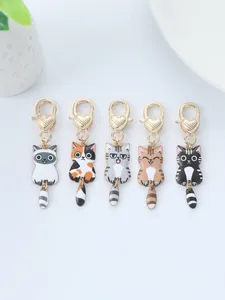 Porte-clés 5 pièces chat de dessin animé de mode avec une queue mobile pour les femmes cadeaux mignons colliers d'animaux pendentifs bijoux