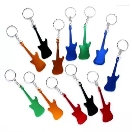 Keychains 60 stcs gitaarflesopener sleutelhanger -vormige sleutelring sleutelhanger metaal elektrisch