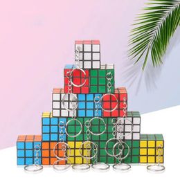 Llaveros 60 unids Mini Puzzle Cube Llavero Colgante Tres Pasos Niños Inteligencia Juguetes Promoción de Negocios Regalos Publicitarios