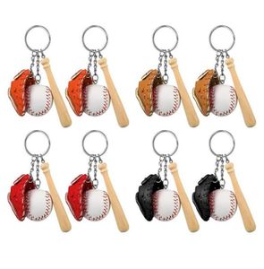 Llaveros 8 PCS Mini Béisbol Guantes de tres piezas Llavero de murciélago de madera Deportes para llaves de coche 2889351