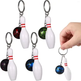 Porte-clés 8 pcs Mini porte-clés Creative Car Bowling Accessoires Pins Suspendus Miss Cadeaux Anneaux