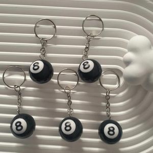 Keychains 8ball Keychain Creative Billard Pool Table Ball Ball Key Anneau Luck