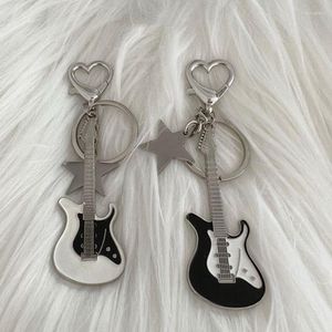 Porte-clés accessoires Harajuku Y2k guitare amour coeur étoile porte-clés femmes doux Cool tendance pendentif Vintage esthétique fête cadeau