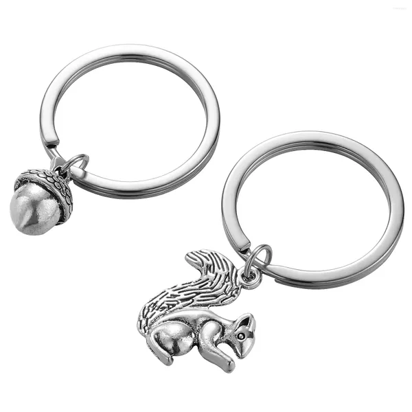 Porte-clés Amosfun 1 paire de porte-clés personnalisés en forme d'écureuil et de pomme de pin en métal créatif pour les amoureux