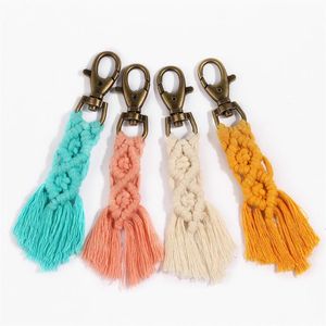 Keychains Bohemia Handmade Macrame Keychain Tassel Key Chain For Women Girl Bag Charms Hangende Boho sieraden Gift Vrienden