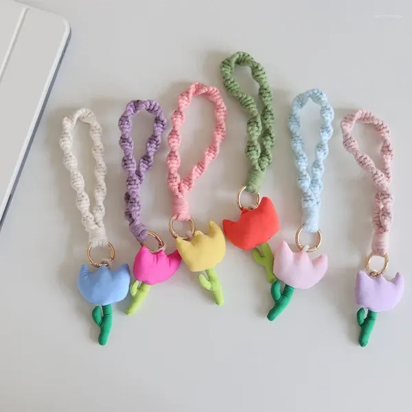 Llaveros Boho Tulip Colgante Accesorios para llaveros Cadena hecha a mano Macrame Correa para la muñeca Llavero Coreano Cadenas lindas para mujeres al por mayor