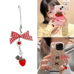 Keychains Téléphone Bowknot Charm Tomato Pendante Accessoire Accessoire Lanyard Strawberry