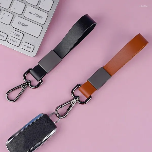 Porte-clés d'affaires en cuir véritable porte-clés en métal porte-clés de voiture sac pendentif porte-pendentif cadeau pour hommes