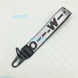 Keychains Chain Offs S Luxe ringen Clear Rubber Jelly Letter Print S Ring Fashion Men Women Canvas Camera Hanger Beltq9vj7zfcy