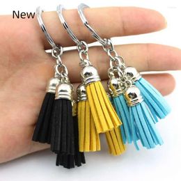 Keychains Colorful Velvet Pildels Femmes Sac Keychain Pendant Pompom Car Accessoires Fashion Accessoires