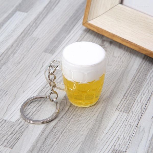 Porte-clés Creative Beer Mug Acrylique Porte-clés Simulation Boisson Porte-clés Pour Homme Femme Sac De Voiture Sac À Dos Pendentif Fête Drôle Bijoux Cadeaux