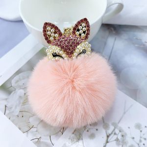 Keychains Creative Cute Crystal Hairy Charms For Women Kpop Koreaanse mode Car Bag Hangers Trendy kleurrijke sieraden