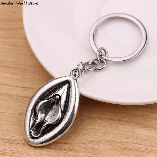 Keychains Creative Sexy personnaliser le métal mini féminine bijoux Car Chain de porte-clés Cadeau de trousseau clés de trèfle