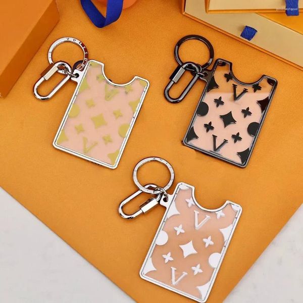 Llaveros Diseñador Monograma Titular de la tarjeta Llavero Encanto de la moda Encantos de la cadena del coche Flor marrón Mini bolsa Baratijas Accesorios de regalo con