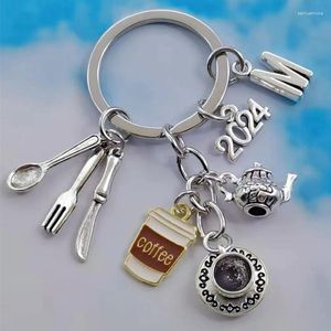 Keychains Fashion A-Z Letter Kelechain Kitchen Table Vole du couteau Spoon Metal Coffee tasse de thé à thé