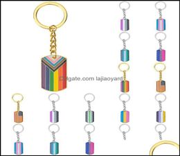 Accesorios de moda Accesorios de moda Mezclados Orgullo LGBT Bisexual Ronda de llave redonda Metal Drop entrega 2021 8DE1642720
