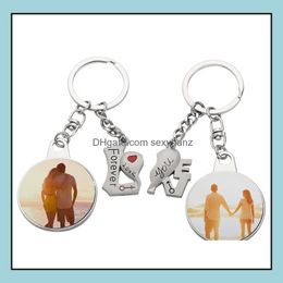 Keychains Fashion Aessories Diy Blank Sublimation Metal Key Ring Cirkel Hartvorm Legering Algemene Hermische warmteoverdracht Afdrukken Liefhebber Valentines DA