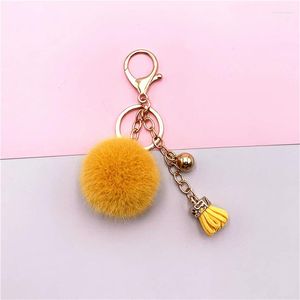 Sleutelhangers Mode Schattige Kwastje Charmes Faux Bal Pom Sleutelhanger Huwelijkscadeau Vrouwen Tas Sleutelhanger Mannen Auto Sleutelhanger Meisje party Trinket