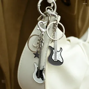 Porte-clés de guitare en métal, mignon, anneau de voiture musical, pendentif de couleur argent pour hommes et femmes, cadeau de fête