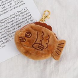 Keychains Fashion Jewelry Headset Bag Decoration Snapper Coin Portefeuille Fish Pluxe Key Ring Purse