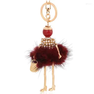 Porte-clés mode porte-clés voiture jouer rouge fourrure porte-clés Pom porte-clés sac pendentif femmes anneau bijoux beau cadeau