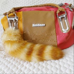 Keychains Fluffy Keychain Real Raccoon Tail Fur Key Ring Accessoires Pendantketen Twee kleuren A89