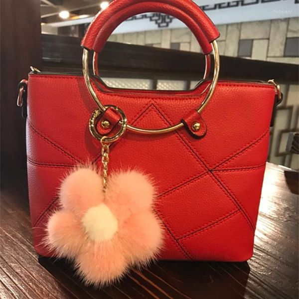 Llaveros Fluffy Mink Real Fur Flower Pom Poms Mujeres Llavero Coche Llavero Bolsa Monedero Encantos Accesorios Amigos Regalo Venta Llaveros Forb22