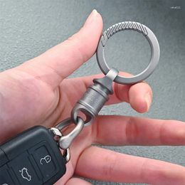 Keychains haut de gamme All Titanium combinaison Key Chain Chain Men's Super Light Taist Car Keychain Ring peut rapidement démêler les accessoires