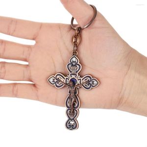 Keychains Inri Jezus kruist hanger Keychain Crystal Ancient Bronze Color Alloy Holder Key Ring Religieuze christelijke sieradenaccessoires