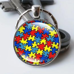 Keychains Keychain Puzzle Ribbon Love Aide à élever l'autisme thème de la conscience de la mode