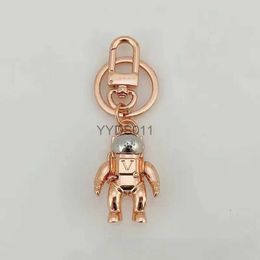 Porte-clés Porte-clés Luxurys Designers Monogrammé Mode Loisirs Astronaute Hommes Femmes Pendentif Options bonnes 240303