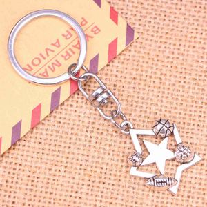 Keychains Lanyards 20pcs Fashion Keychain 30 * 25 mm Star Football Soccer Football Baseball Pendants Diy Men Bijoux Car Chain de clé pour cadeau 240221