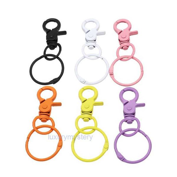 Keychains Lonyards 50pcs / lot Split Key Ring 30 mm couleur peinture fermère fermor