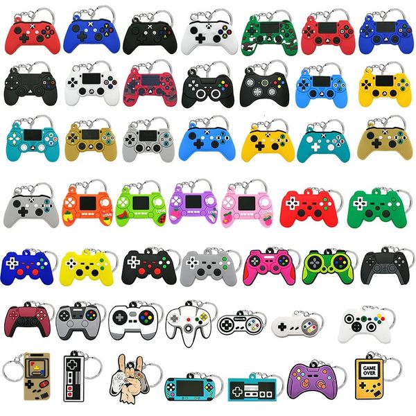 Llaveros Cordones 50PCS Llavero de PVC Lindo Gamepad Colorido Joystick Llavero Venta al por mayor Llavero personalizado para accesorios de llave de coche Gadget para regalo de hombre 231205