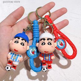 Sleutelhangers Lanyards Anime Cartoon Krijt Shin-chan Sleutelhanger Schattige pop Hanger Rugzak Ornamenten Autosleutelhanger Accessoires Sieraden Kerstcadeaus Y240316