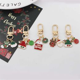 Keychains Lanyards Anime Cute Christmas Series Key Chain Lovely Santa Claus Bell Snowflake Donut Pendant Keyring Accessoires Kerstmis Nieuwjaar Gift